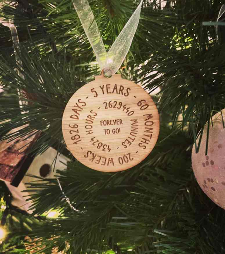 Decoration - 5 Year 'Wood' Anniversary Gift