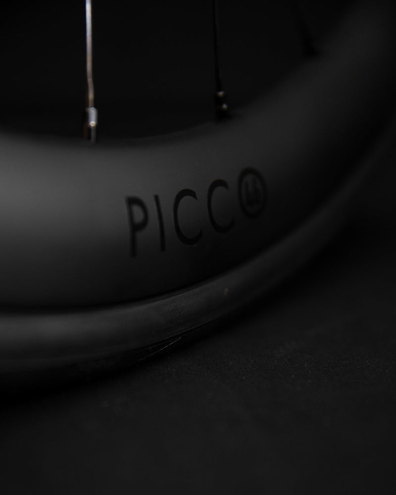 Picco 46mm Carbon Disc Wheelset 700C