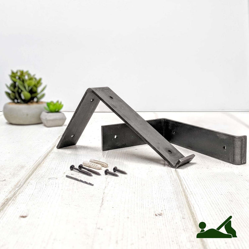 Rustic Thin Lipped Metal Bracket Shelf | 15cm Depth