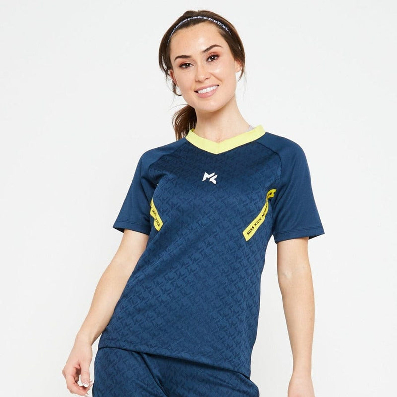 miss-kick-womens-football-training-top