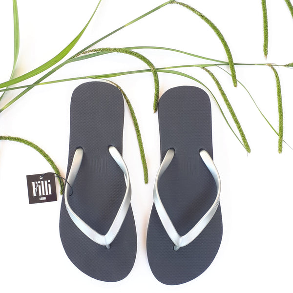 Filli London Naked Flip Flops - Silver on Black