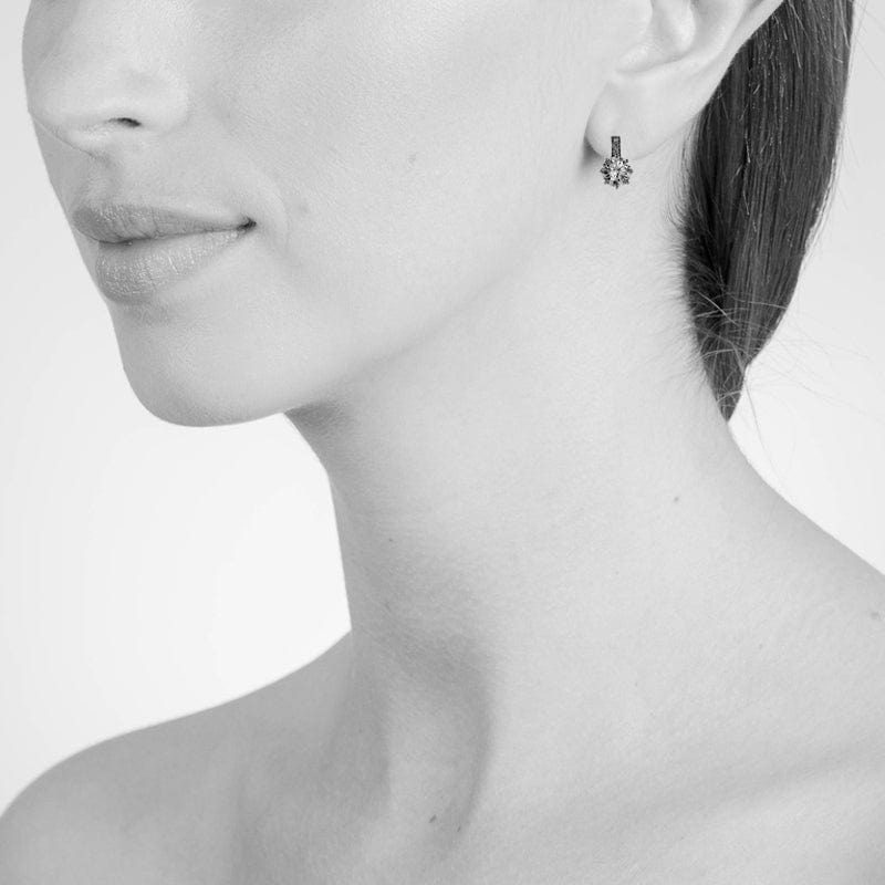 Cachet Lark 1.5cm Pierced Earrings - Platinum