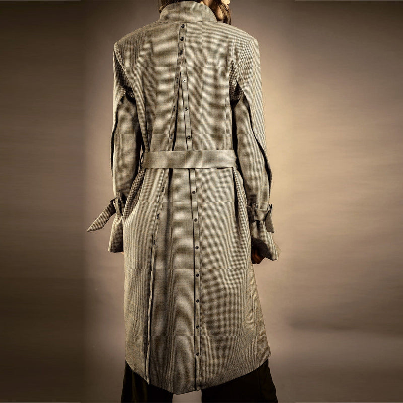 Check Trench Coat back view - Out of Sync
