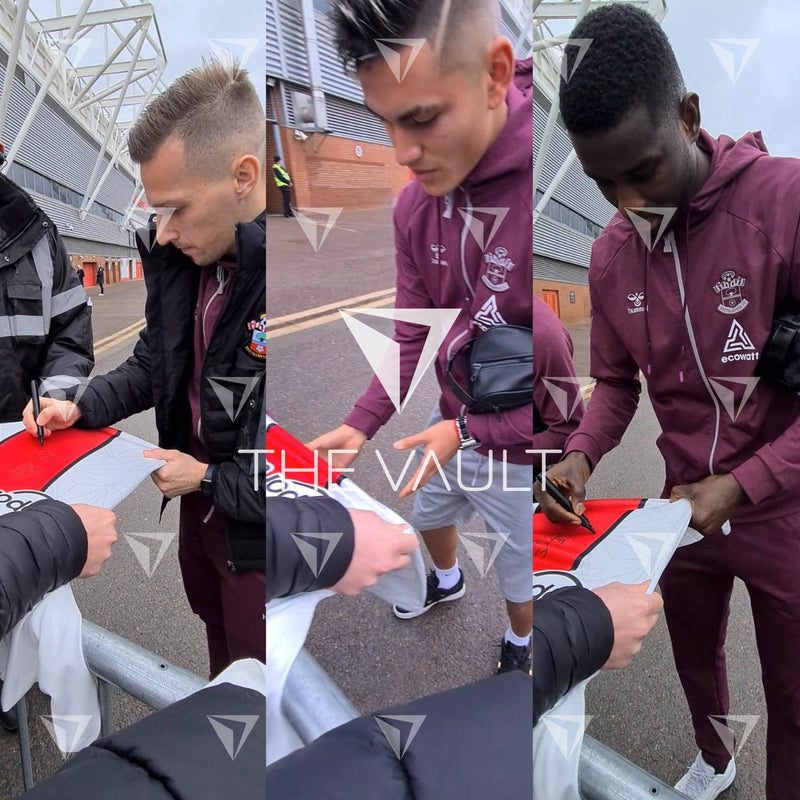 Squad Signed Southampton Shirt 2022-23 Home [18 Autographs]