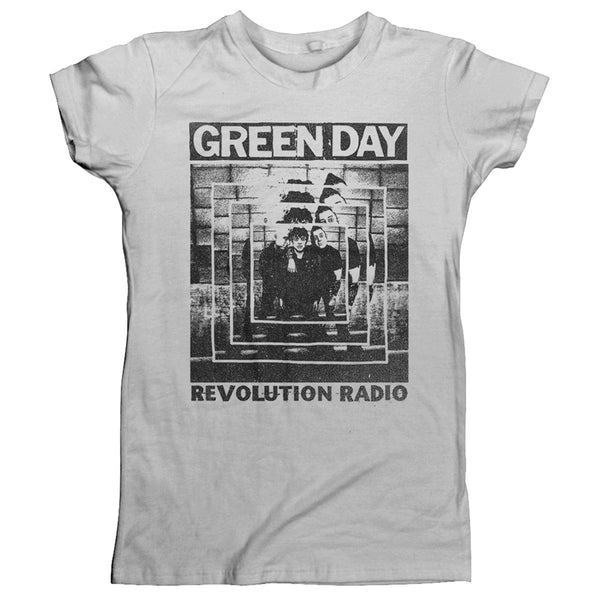 Green Day Ladies T-shirt: Power Shot